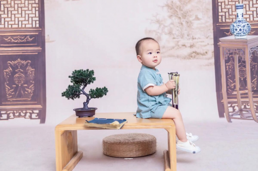 广州借卵试管代怀包男孩宝宝发烧过后拉肚子